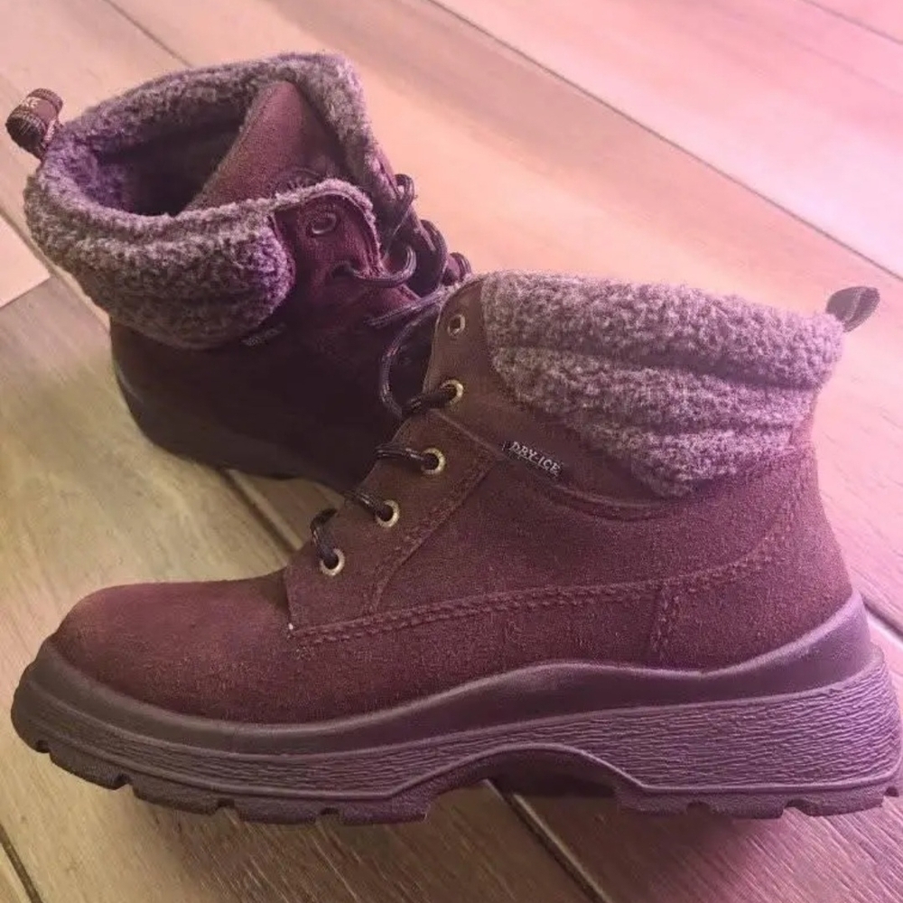 3M Thinsulate Dark Brown Winter Boots